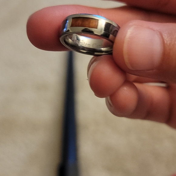 Tungsten Carbide Mother of Pearl and Wood Ring - Picture 5 of 9